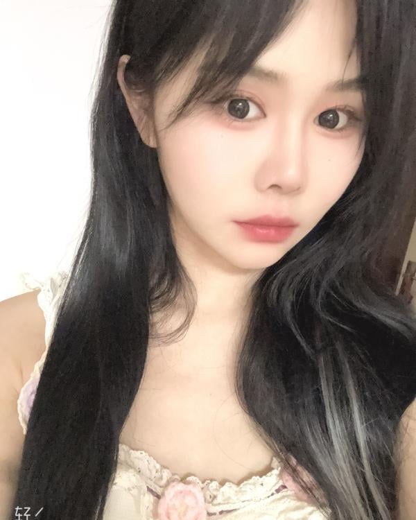 玉祥门细腰小姐姐