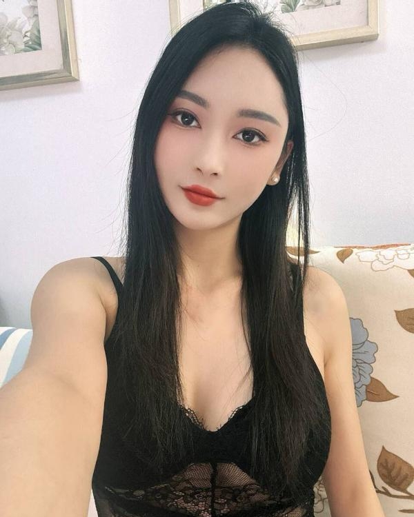 天河苗条风骚子涵