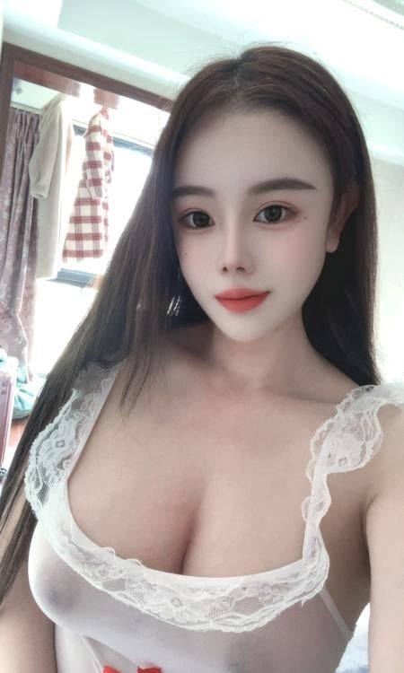 水床大胸妹