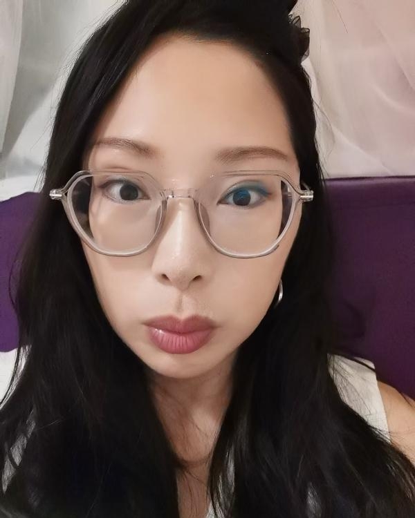 打卡三通少妇芯芯