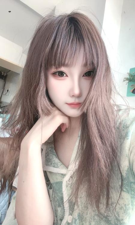 服务型美女