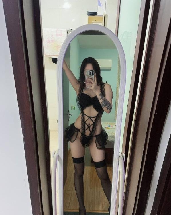 丝袜女王西西