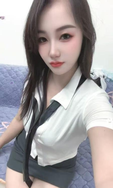 性感黑丝萝莉