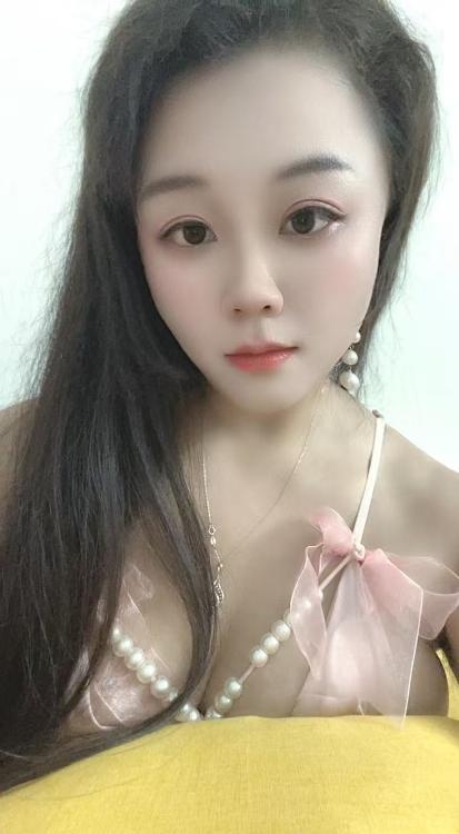 白云风韵骚妇