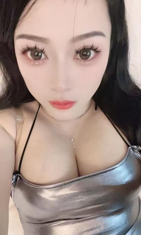 波霸菜姐姐