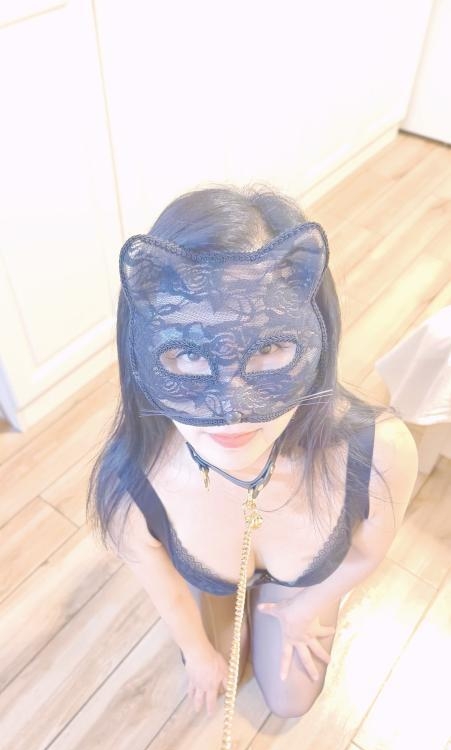 长舌骚货