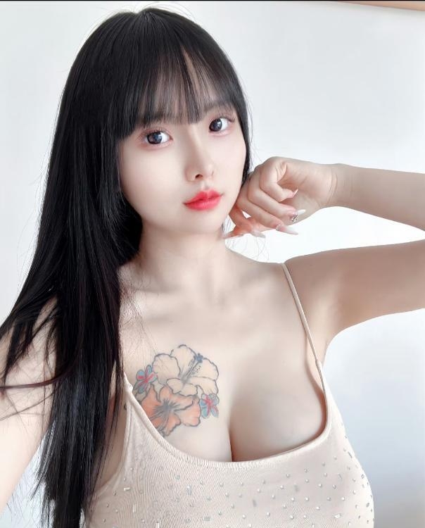 大胸圆圆
