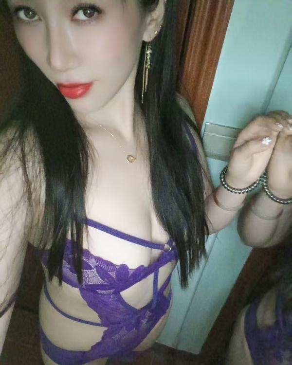 馒头逼骚妇