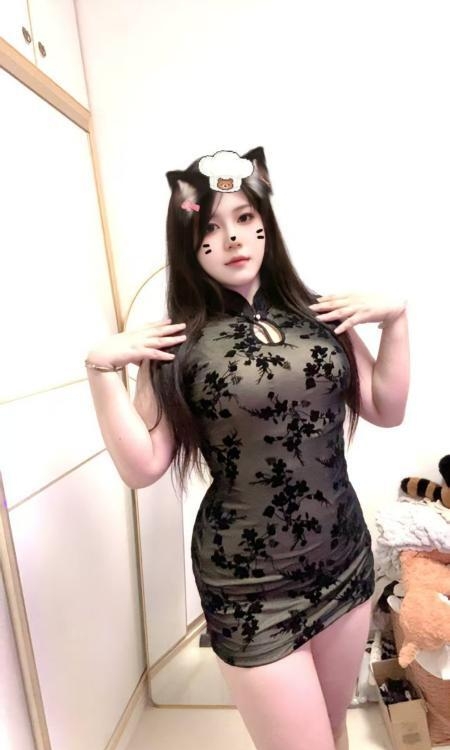 BBW巨臀胖妞朵拉
