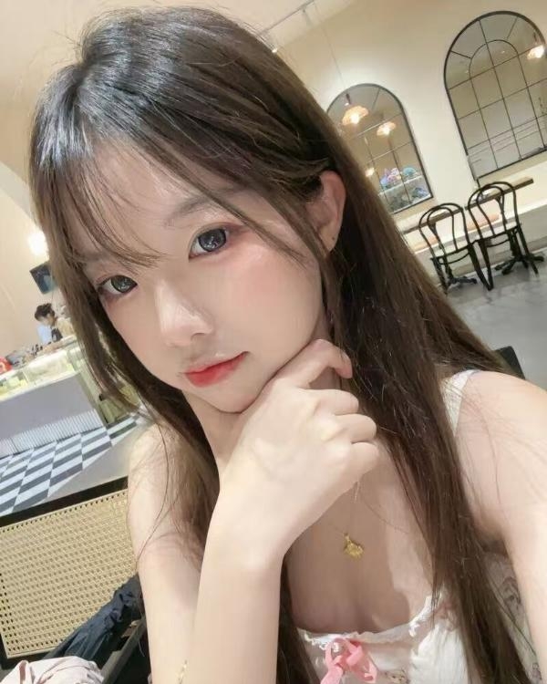 清纯可爱美少女