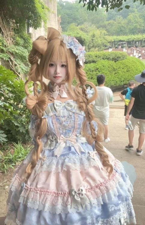 07年百变萝莉小妹妹
