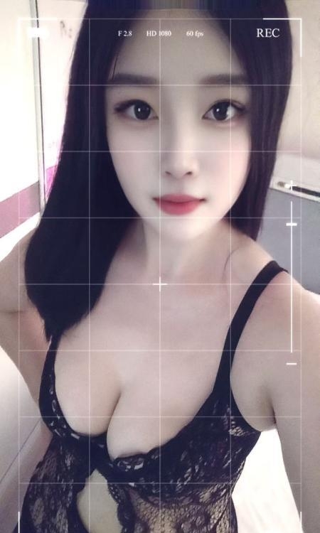 莞式大奶燕子