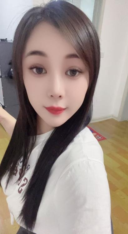 骚骚的少妇