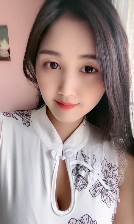 童颜巨乳可欣