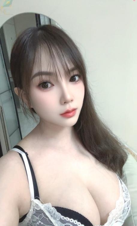 高新大奶彩儿