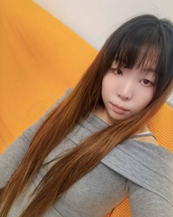 微胖大胸少妇