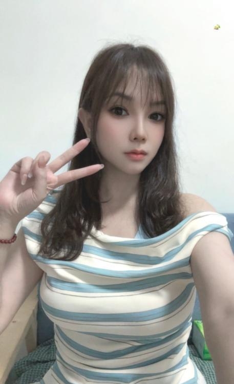 高新大奶彩儿