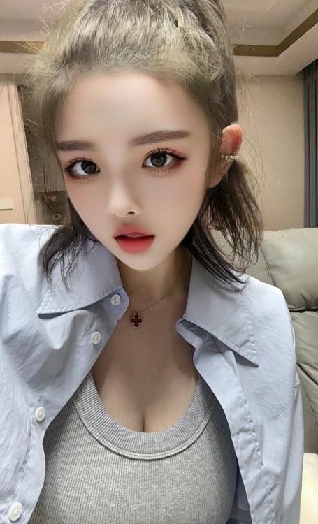 杭州杨超越—歆倪